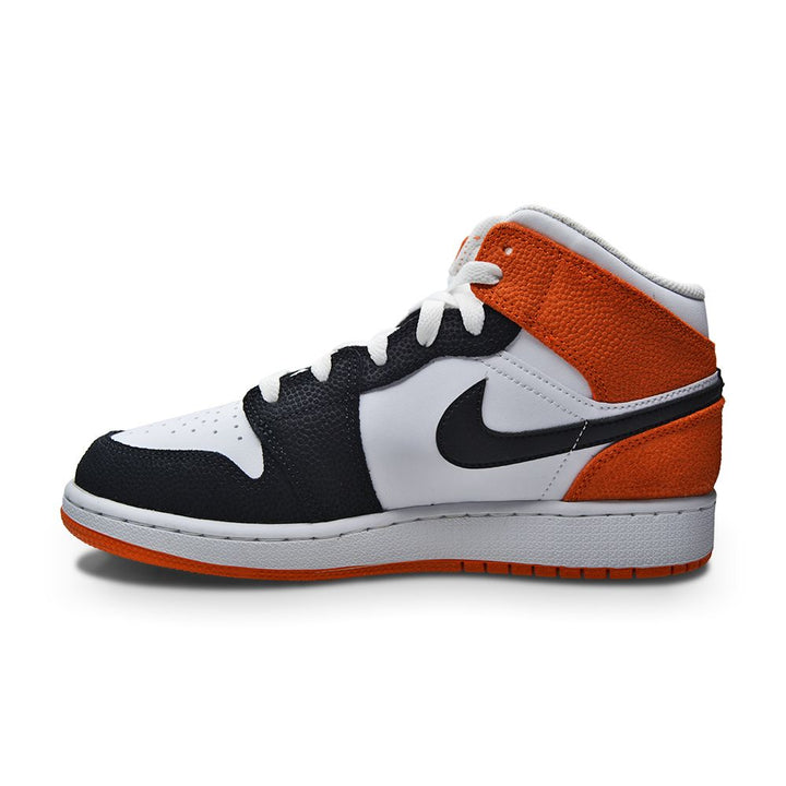 Juniors Nike Air Jordan 1 Mid SE - DQ8390 100 - White Black Starfish-Juniors-Nike-Air Jordan 1 Mid-sneakers Foot World