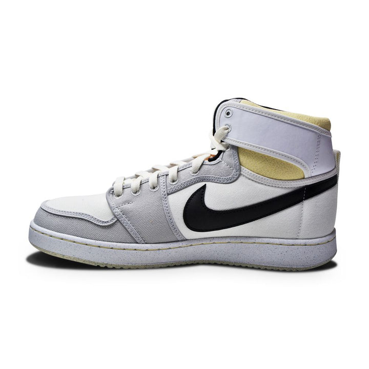 Men's Nike Air Jordan 1 KO  - DO5047 100 - White Black Grey Fog Sail