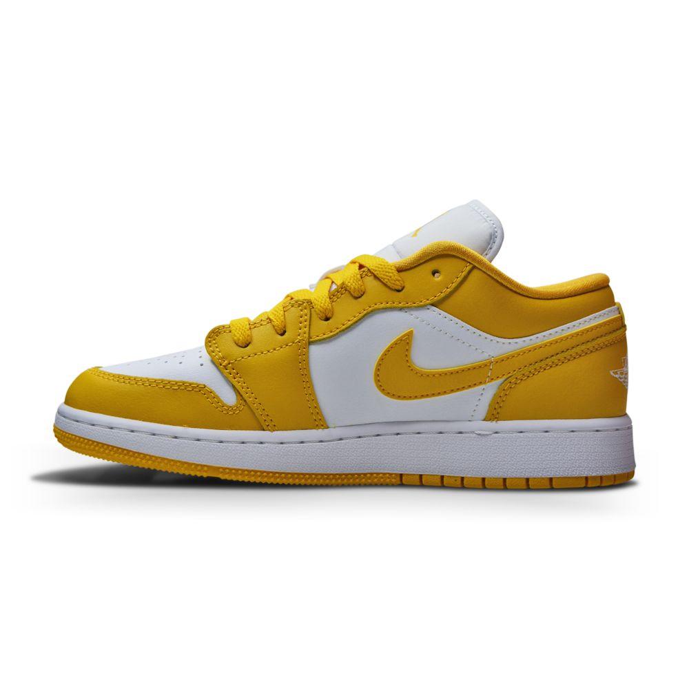 Juniors Nike Air Jordan 1 Low (GS) - 553560 171 - White Pollen-Jordan, Jordan *Rare*, Jordan 1, Jordan Brands, Junior Footwear, Nike Brands, Nike Junior Footwear-Foot World UK