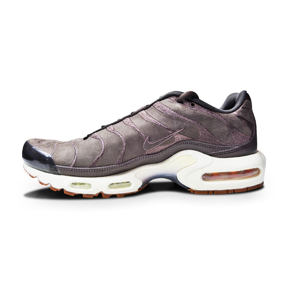 Mens Nike Air Max Plus EF - AH9697 213 - Velvet Brown Sail-Mens-Nike-Air Max-sneakers Foot World