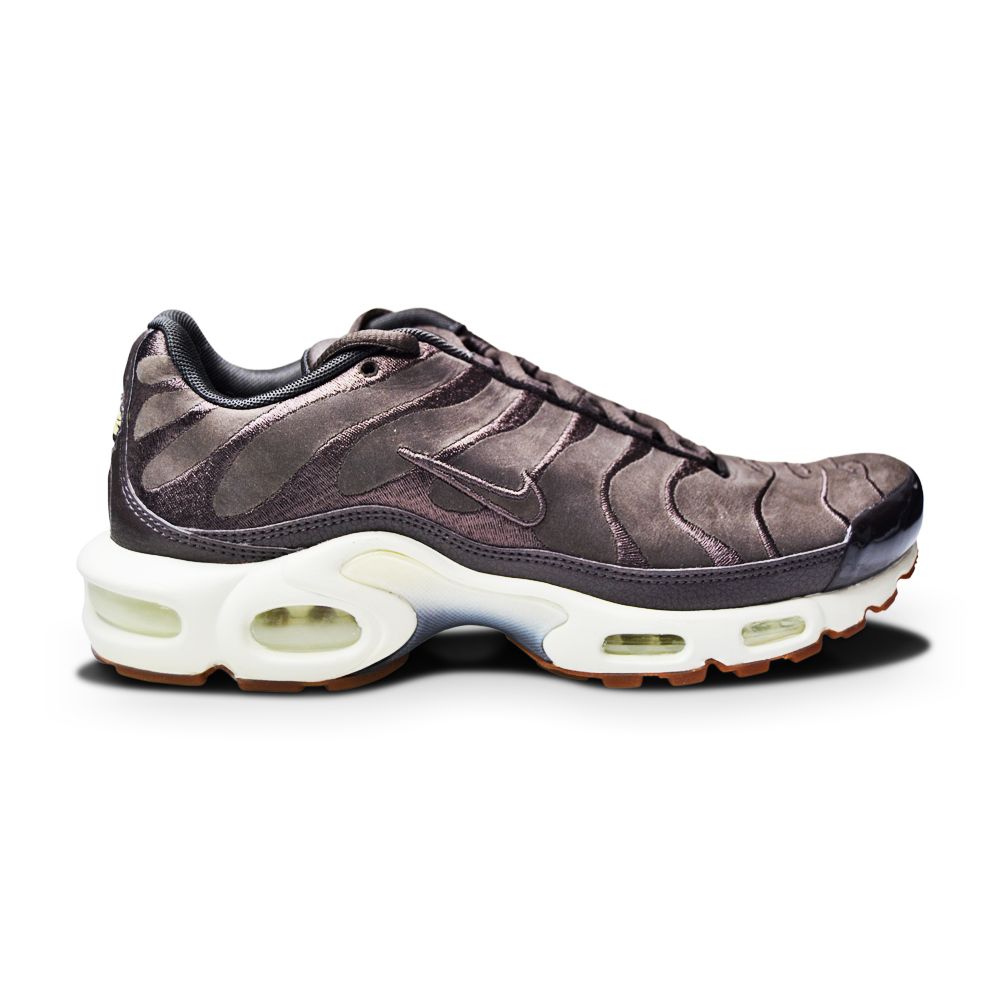 Mens Nike Air Max Plus EF - AH9697 213 - Velvet Brown Sail-Mens-Nike-Air Max-sneakers Foot World